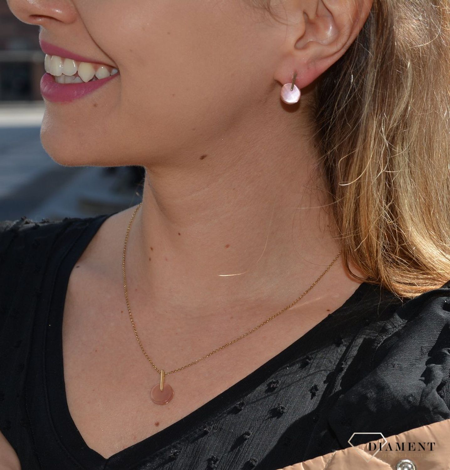 Naszyjnik srebrny pozłacany z różowym kocim okiem. Biżuteria damska. Piękny dodatek w formie naszyjnika..jpg